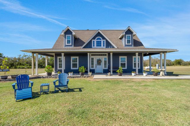 5850 Sh 61, Devers, TX 77538