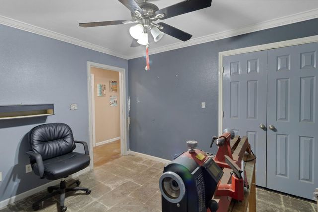 5850 Sh 61, Devers, TX 77538