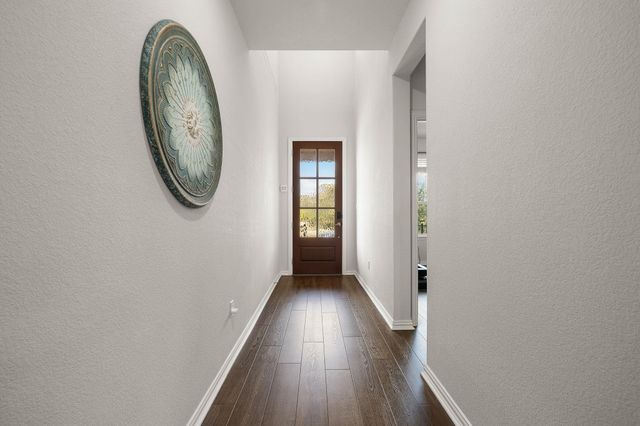 2332 Lost Woods BND, Leander, TX 78641