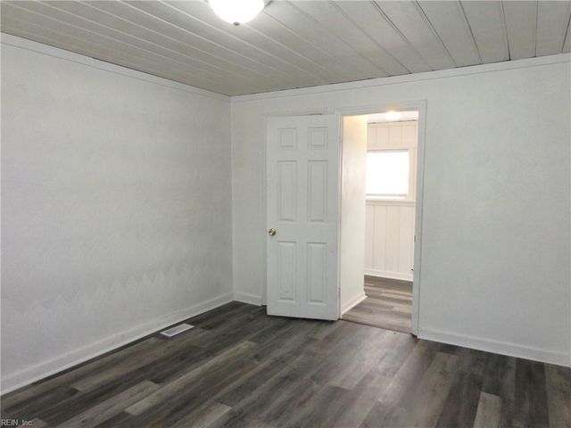 20 Rodgers PL, Portsmouth, VA 23702