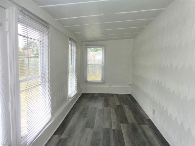 20 Rodgers PL, Portsmouth, VA 23702