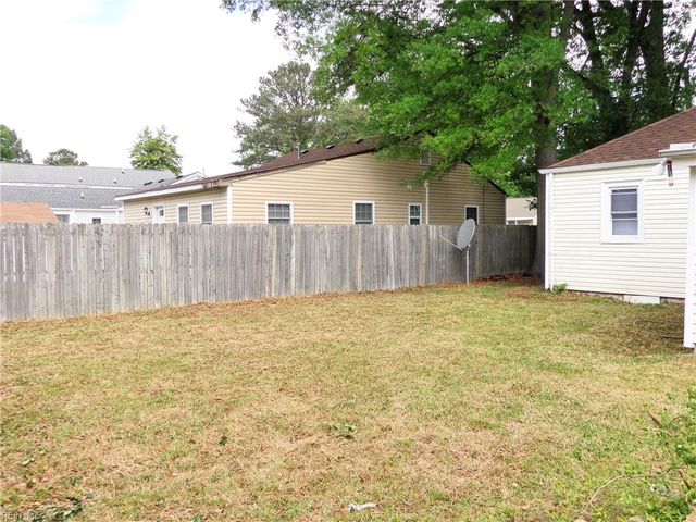 20 Rodgers PL, Portsmouth, VA 23702