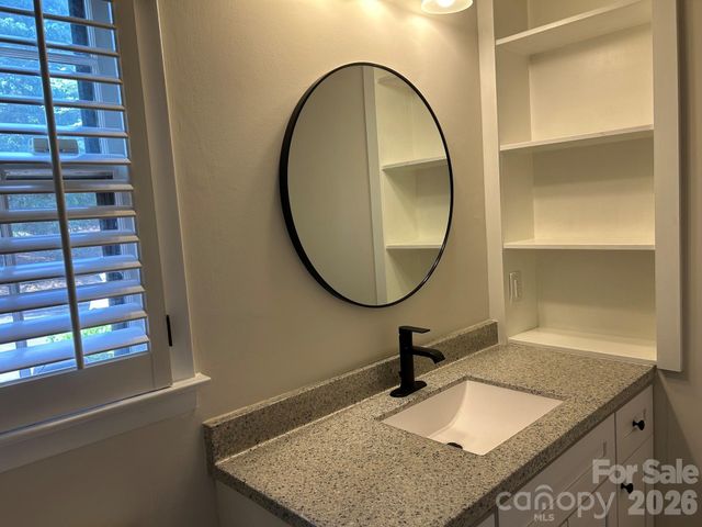 8960 Providence Colony Drive D, Charlotte, NC 28277