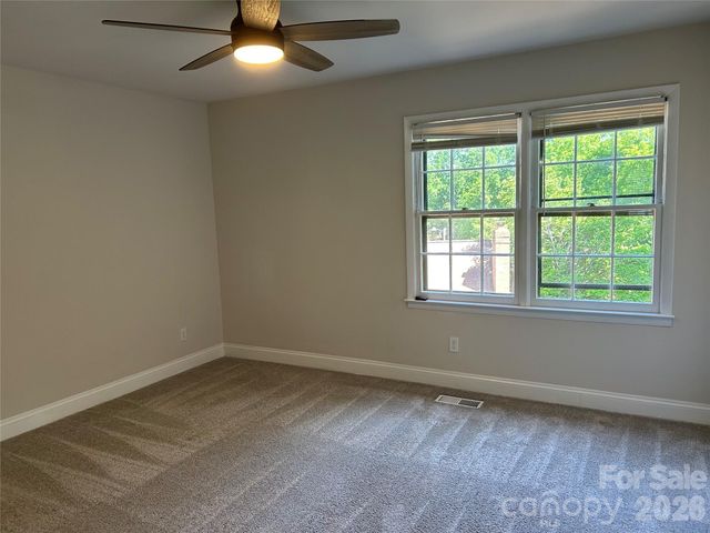 8960 Providence Colony Drive D, Charlotte, NC 28277