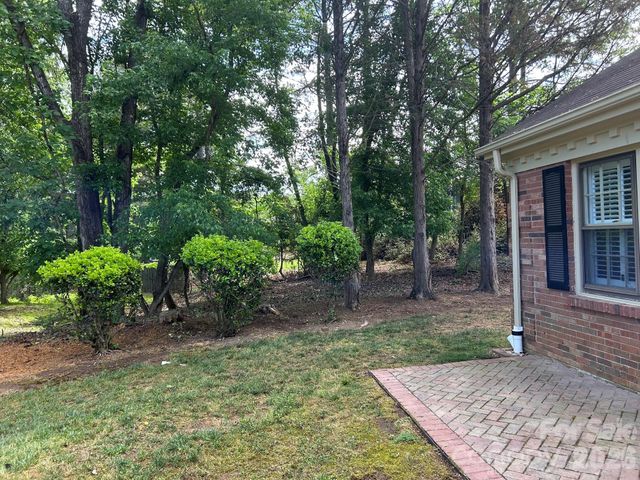 8960 Providence Colony Drive D, Charlotte, NC 28277