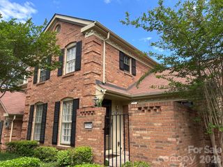 8960 Providence Colony Drive D, Charlotte, NC 28277