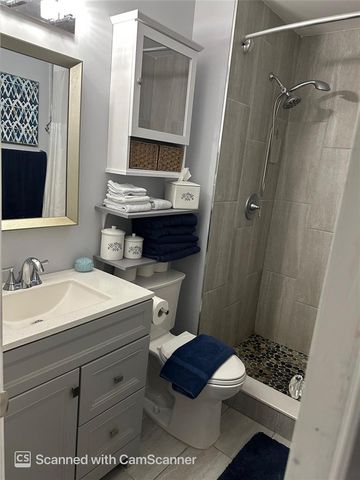 6512 Chasewood Drive H, Jupiter, FL 33458
