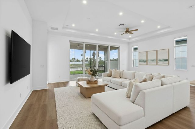 9694 Saint Germain Drive, Palm Beach Gardens, FL 33412