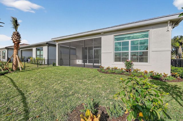 9694 Saint Germain Drive, Palm Beach Gardens, FL 33412