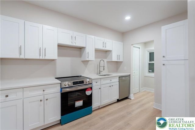 750 South Hall Street, Allentown City, PA 18103