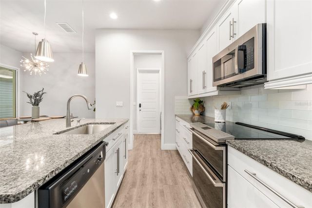 6464 SW 77TH STREET, Gainesville, FL 32608