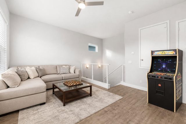 6464 SW 77TH STREET, Gainesville, FL 32608