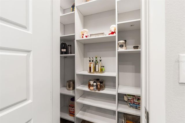 6464 SW 77TH STREET, Gainesville, FL 32608