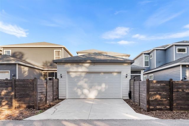 6464 SW 77TH STREET, Gainesville, FL 32608