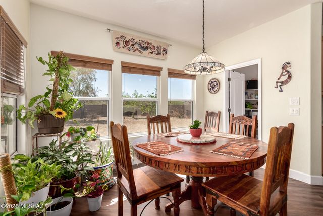 10564 S Sunshower Way, Vail, AZ 85641