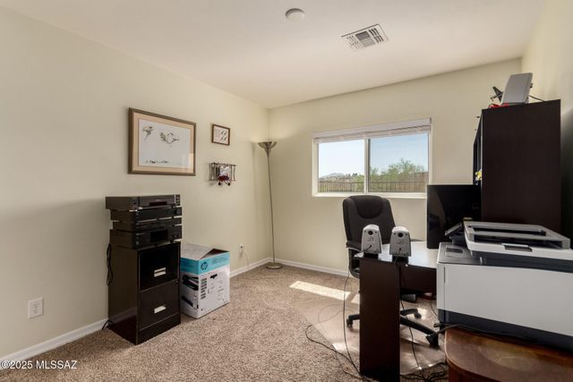 10564 S Sunshower Way, Vail, AZ 85641