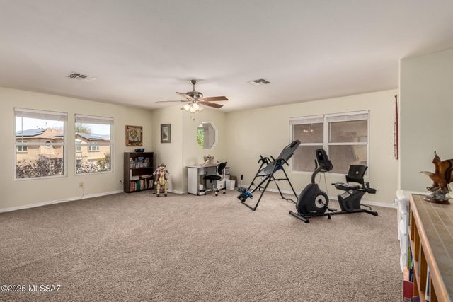 10564 S Sunshower Way, Vail, AZ 85641