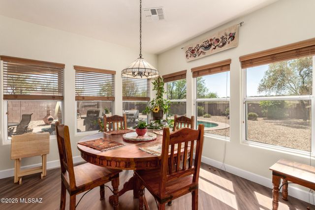 10564 S Sunshower Way, Vail, AZ 85641