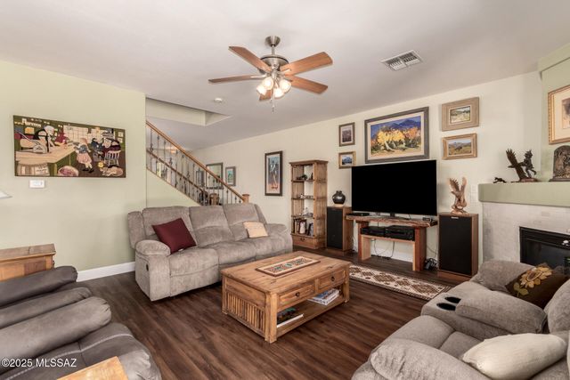 10564 S Sunshower Way, Vail, AZ 85641