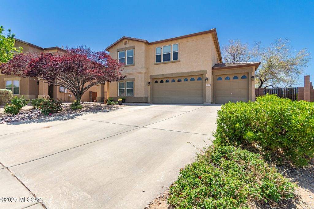 10564 S Sunshower Way, Vail, AZ 85641