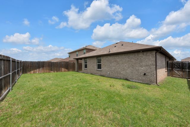 2415 Anton Drive, Forney, TX 75126