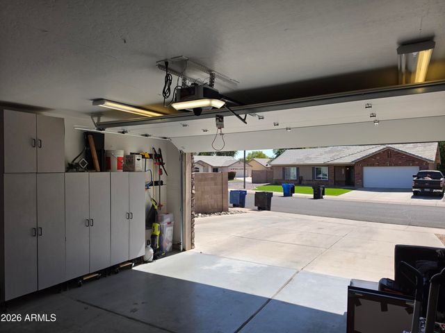 3000 E TULSA Street, Gilbert, AZ 85295