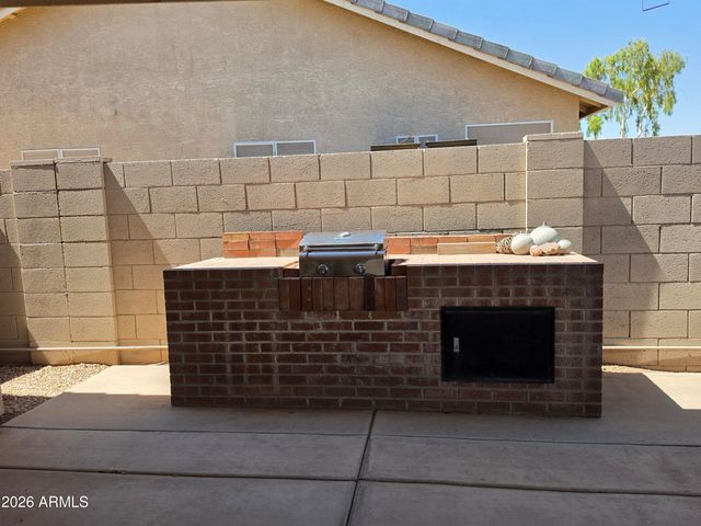 3000 E TULSA Street, Gilbert, AZ 85295