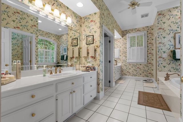 291 Montgomery Dr, Spartanburg, SC 29302