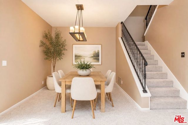 1021 Amberton Lane, Newbury Park, CA 91320