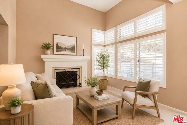 1021 Amberton Lane, Newbury Park, CA 91320