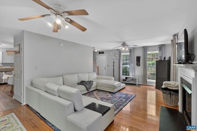 27 MARWOOD DR, Palmyra, VA 22963