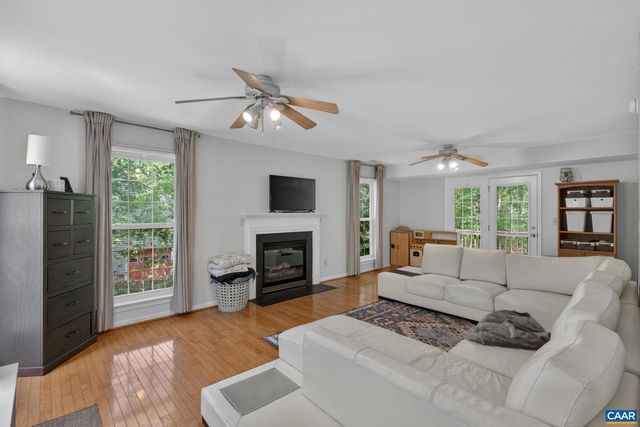 27 MARWOOD DR, Palmyra, VA 22963