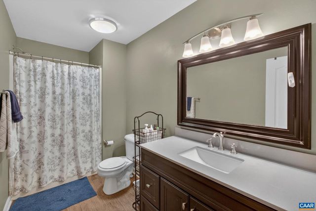 27 MARWOOD DR, Palmyra, VA 22963