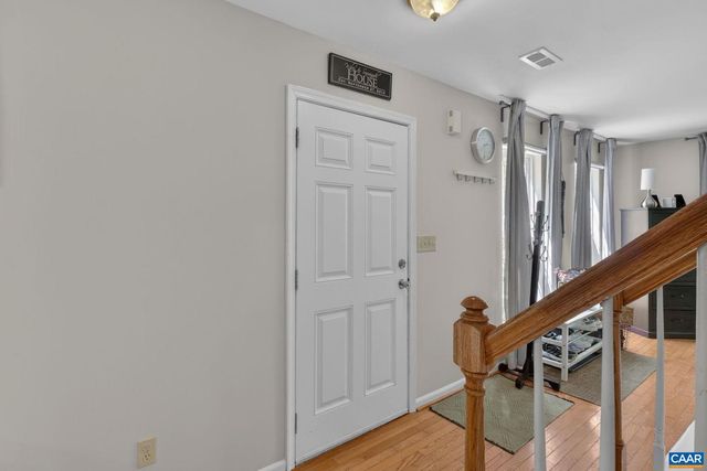 27 MARWOOD DR, Palmyra, VA 22963