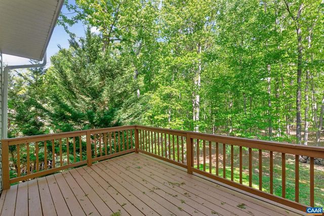 27 MARWOOD DR, Palmyra, VA 22963