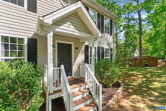 27 MARWOOD DR, Palmyra, VA 22963
