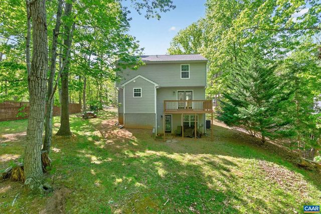 27 MARWOOD DR, Palmyra, VA 22963