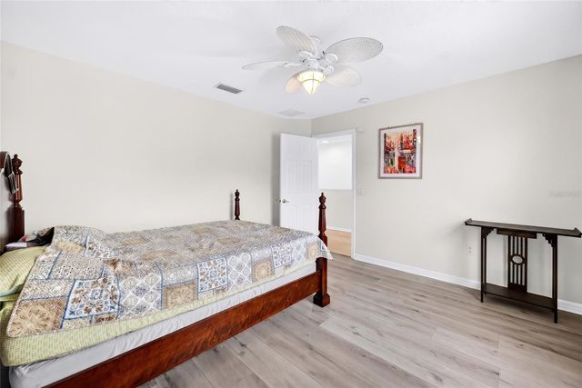 8919 N RIVER ROAD, Tampa, FL 33635