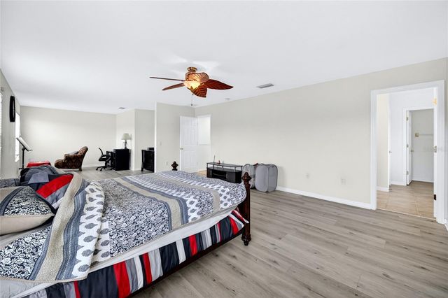 8919 N RIVER ROAD, Tampa, FL 33635