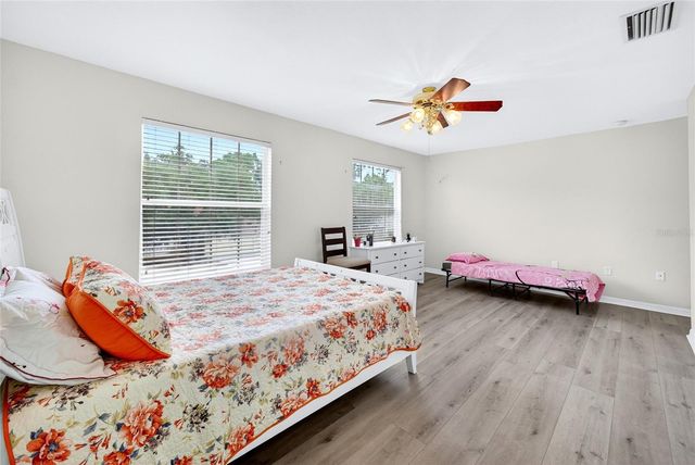 8919 N RIVER ROAD, Tampa, FL 33635