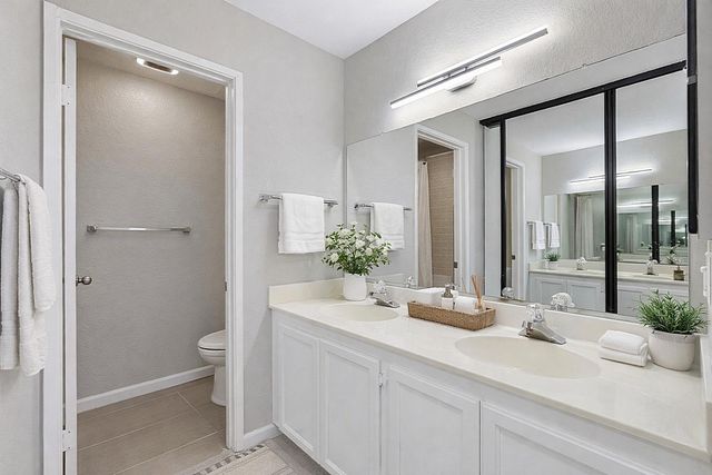 39843 Cedar Boulevard 227, Newark, CA 94560