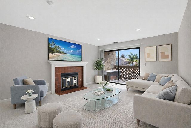 39843 Cedar Boulevard 227, Newark, CA 94560