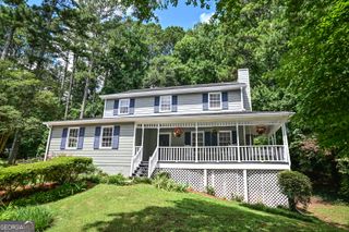 4069 Burnside Lane NW, Lilburn, GA 30047