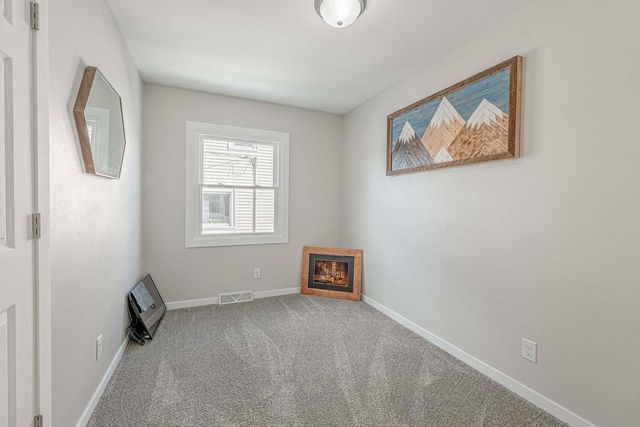 410 4th Avenue, New Glarus, WI 53574