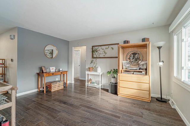 410 4th Avenue, New Glarus, WI 53574