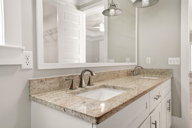 37 S 4th Street, Santa Rosa Beach, FL 32459