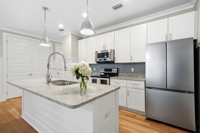 37 S 4th Street, Santa Rosa Beach, FL 32459