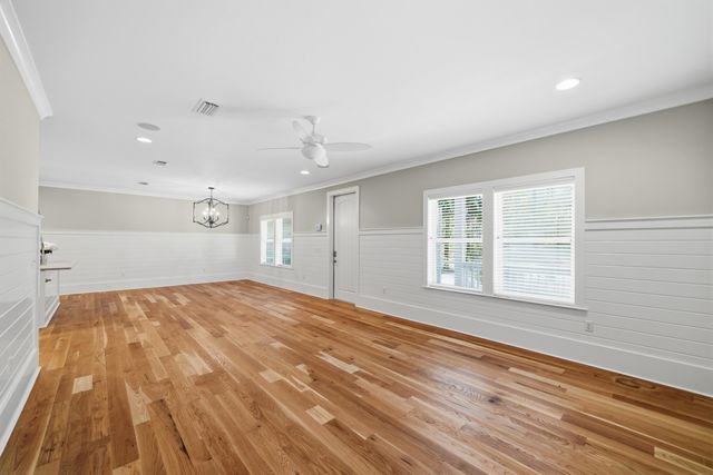 37 S 4th Street, Santa Rosa Beach, FL 32459