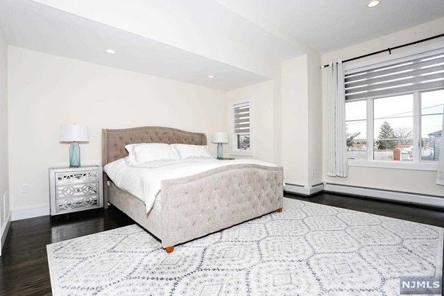 793 Harvard Place, Cliffside Park, NJ 07010