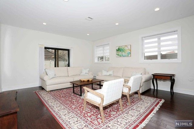 793 Harvard Place, Cliffside Park, NJ 07010